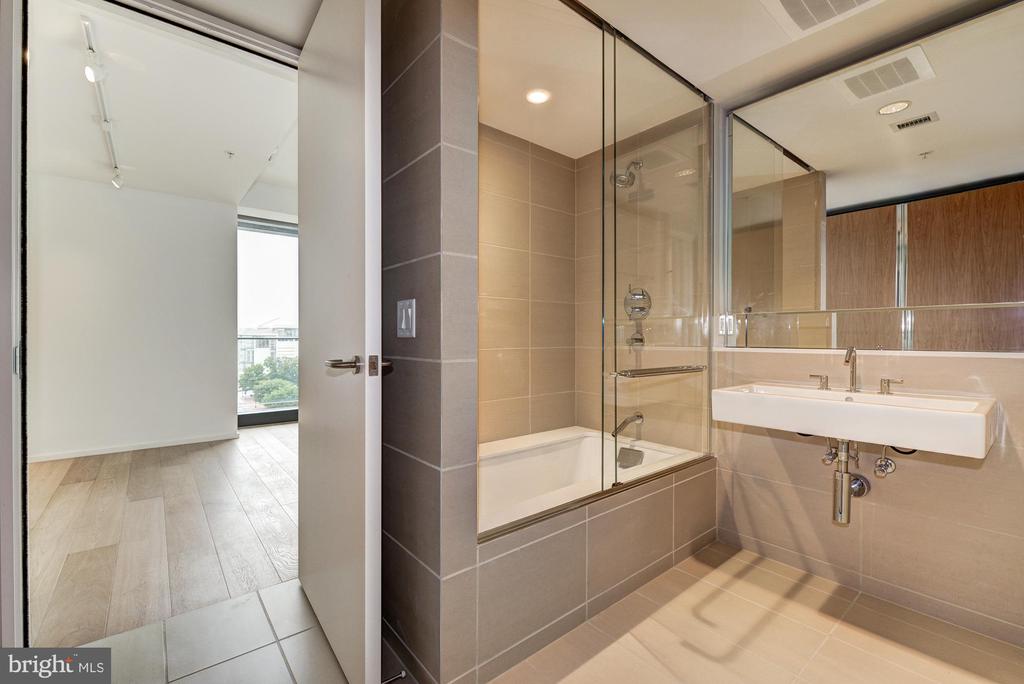 920 I ST NW #1106