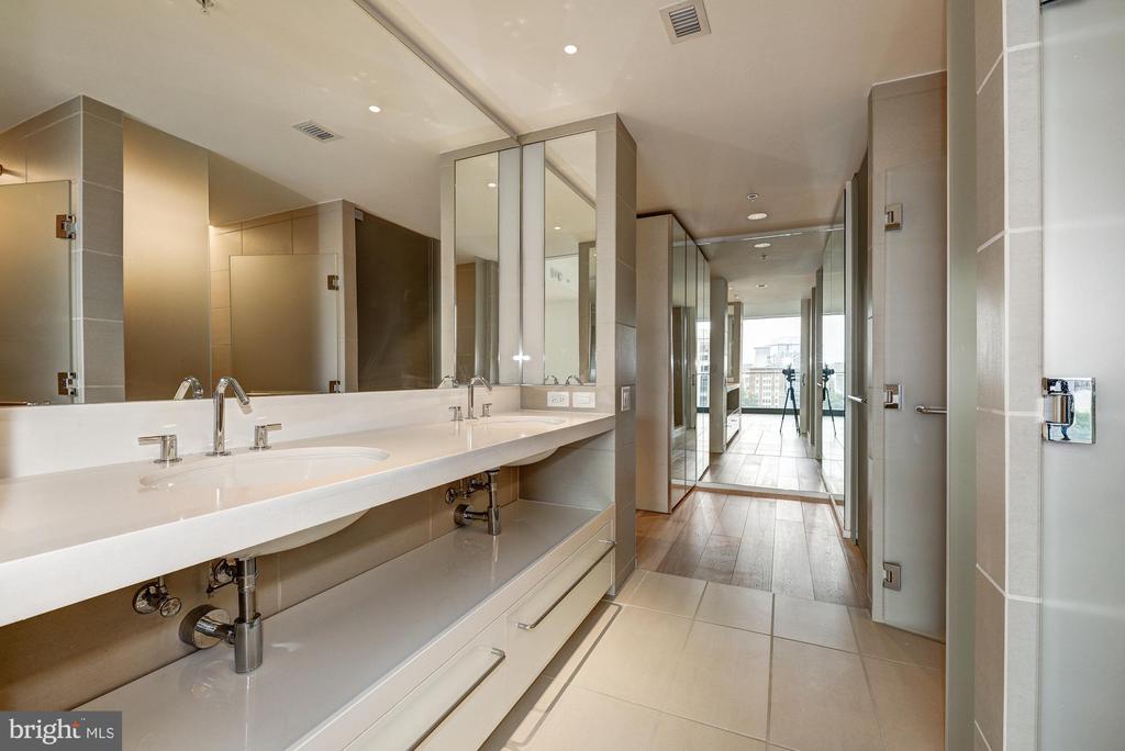 920 I ST NW #1106