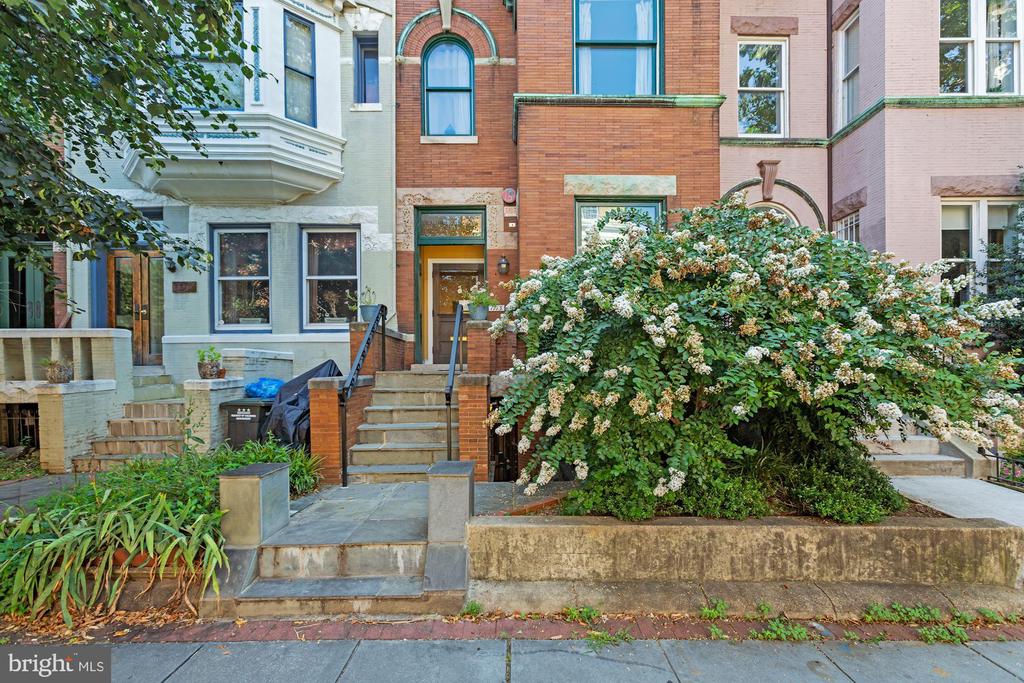 1713 18TH STREET NW B