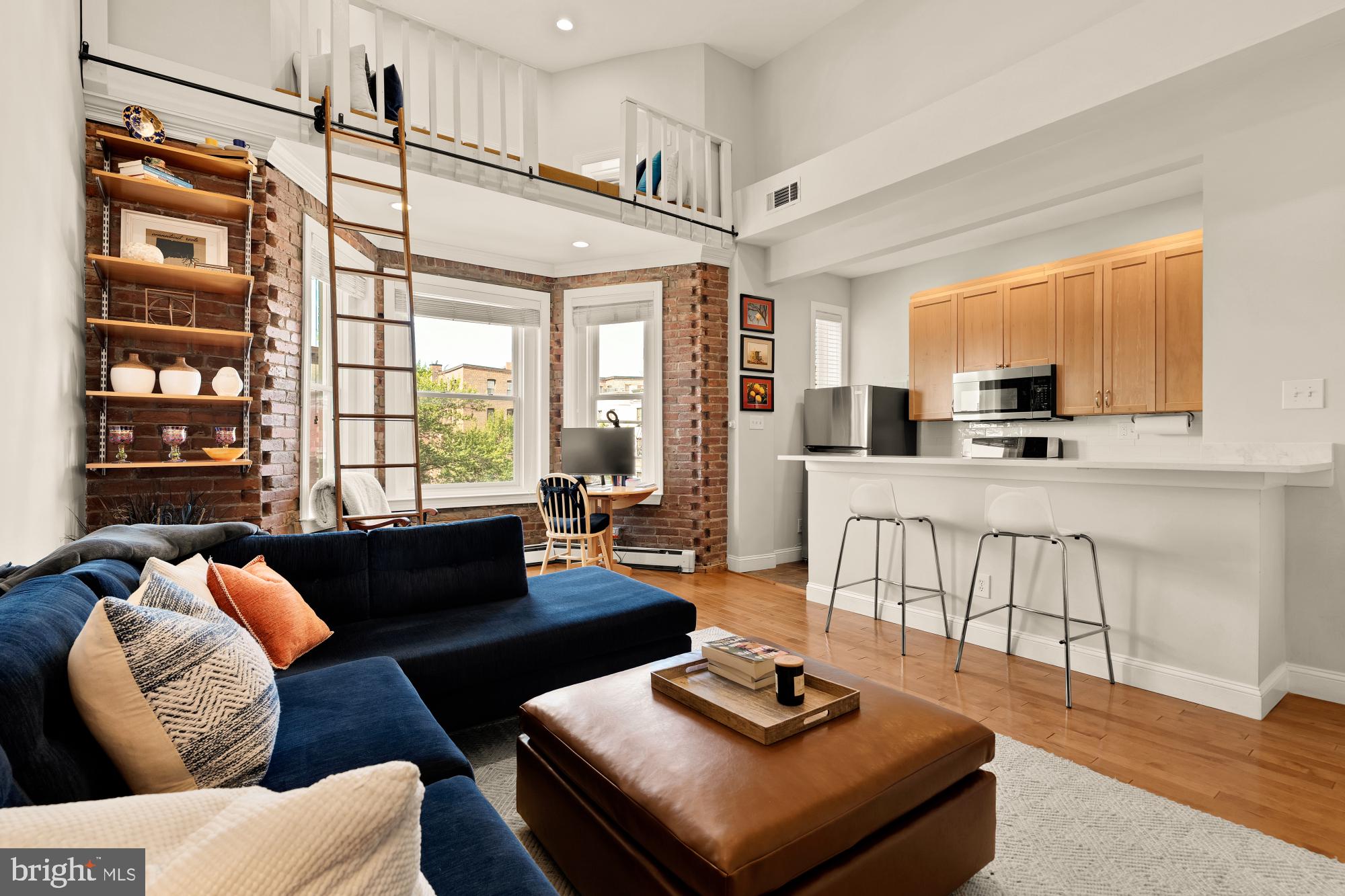 1933 18TH STREET NW 304