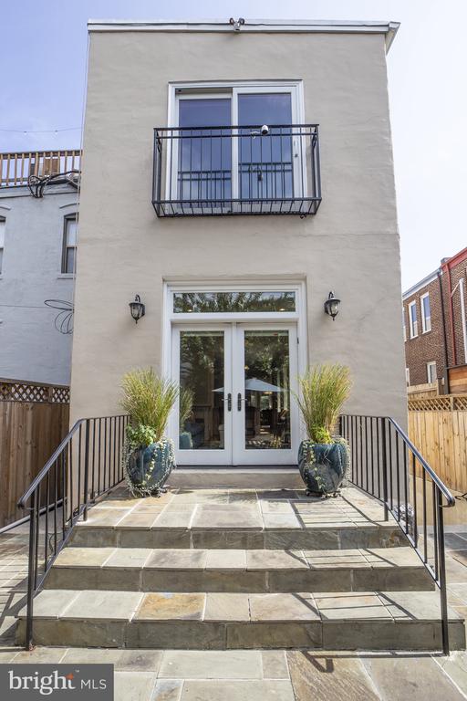 1530 15TH STREET NW