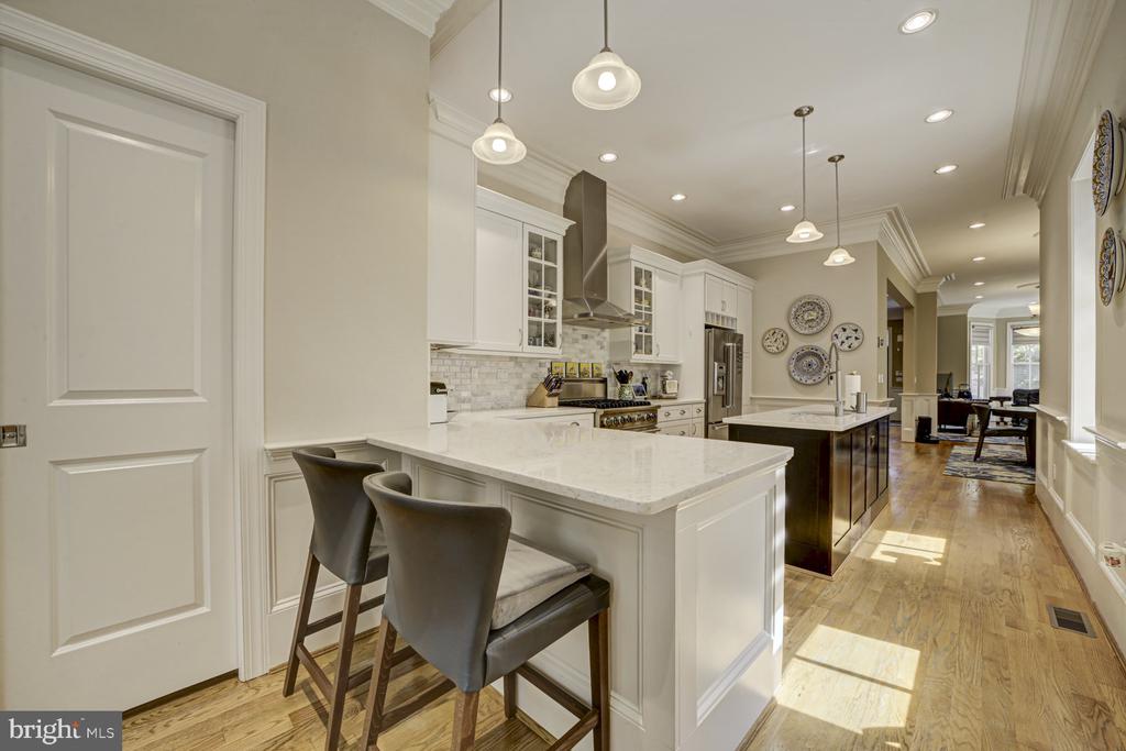 1530 15TH STREET NW