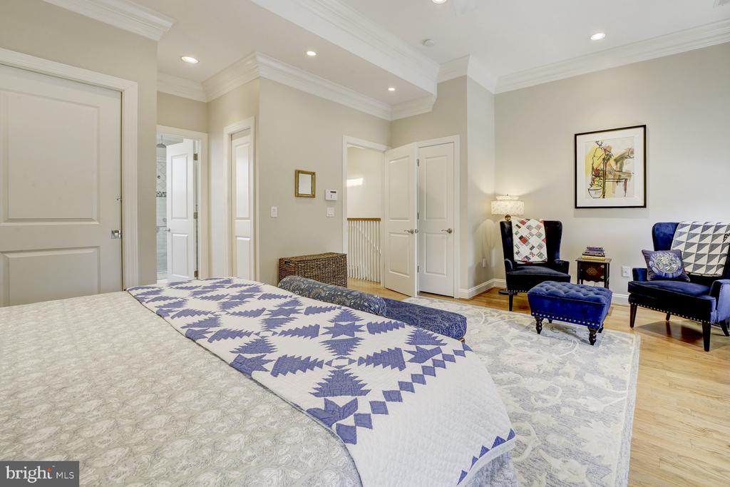 1530 15TH STREET NW