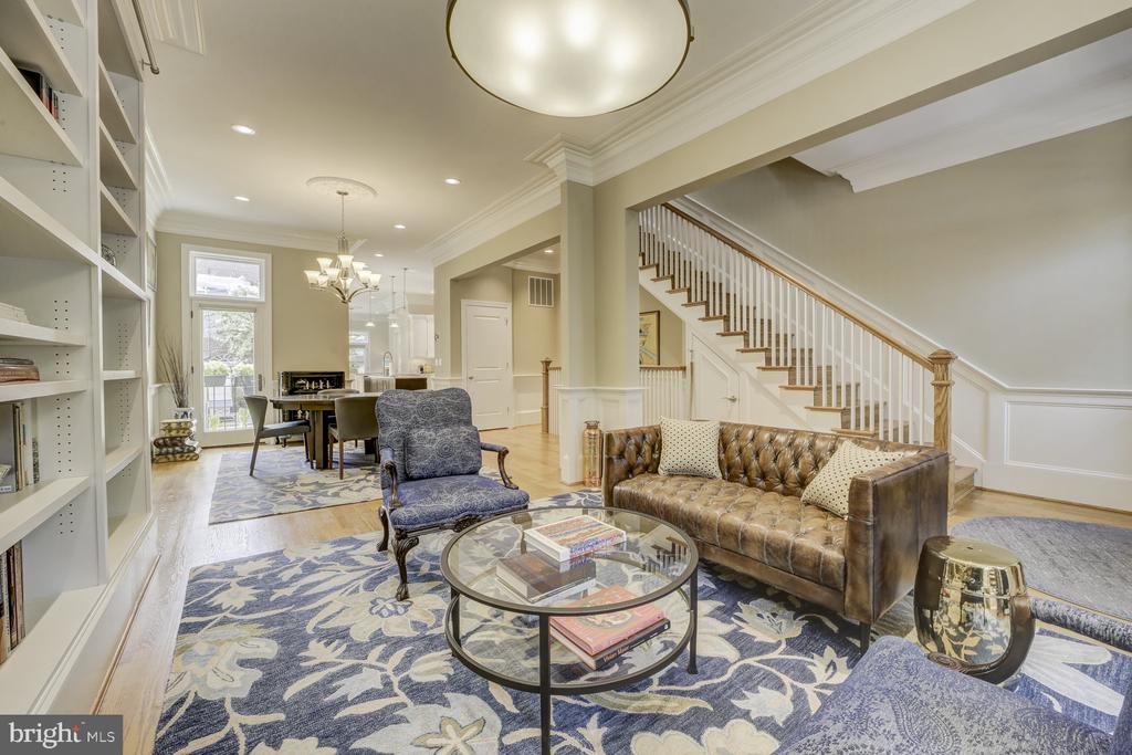 1530 15TH STREET NW