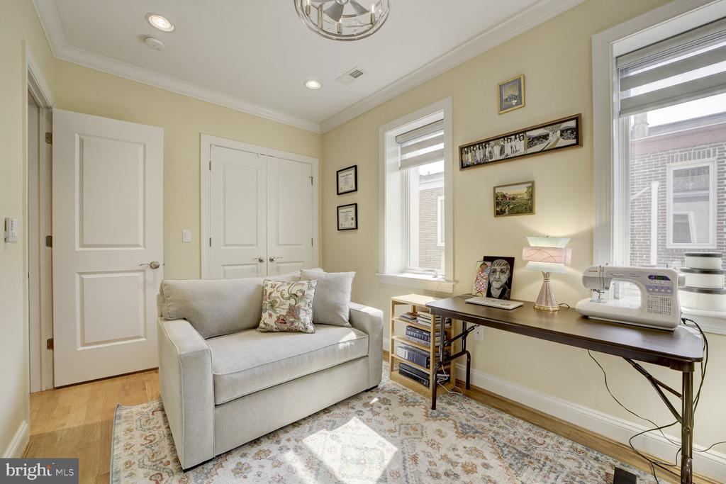 1530 15TH STREET NW