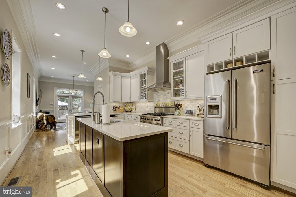 1530 15TH STREET NW