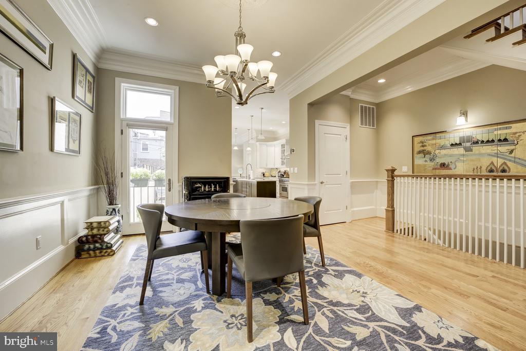 1530 15TH STREET NW