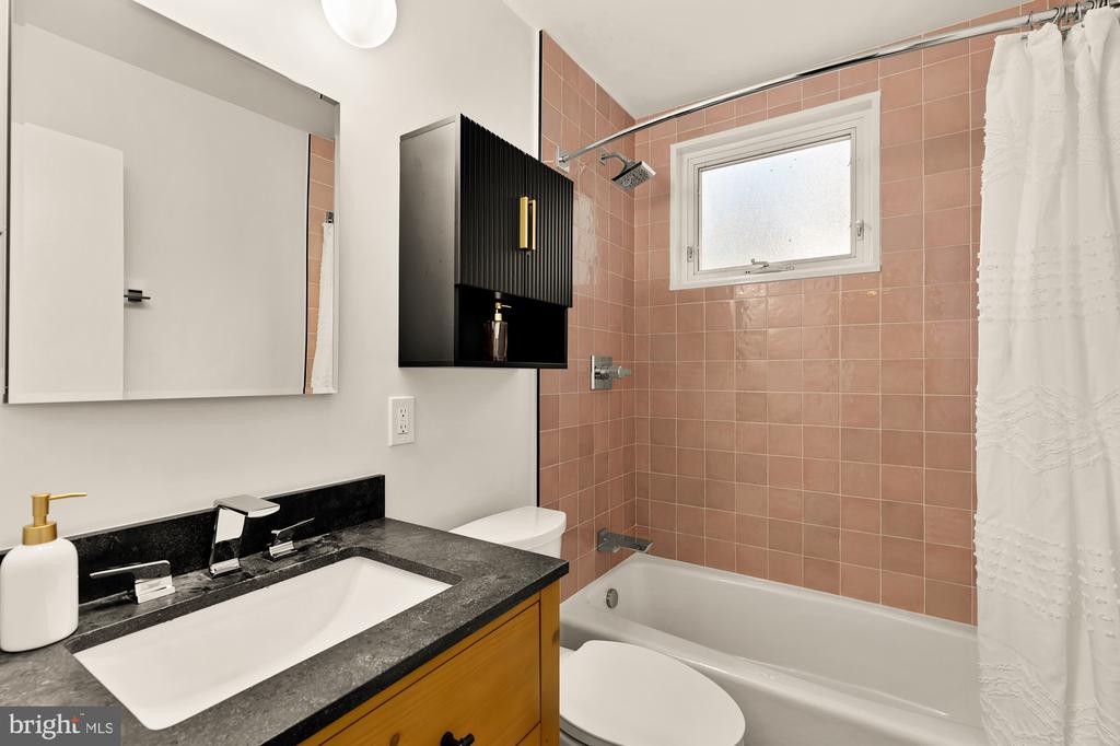2400 41ST STREET NW 502