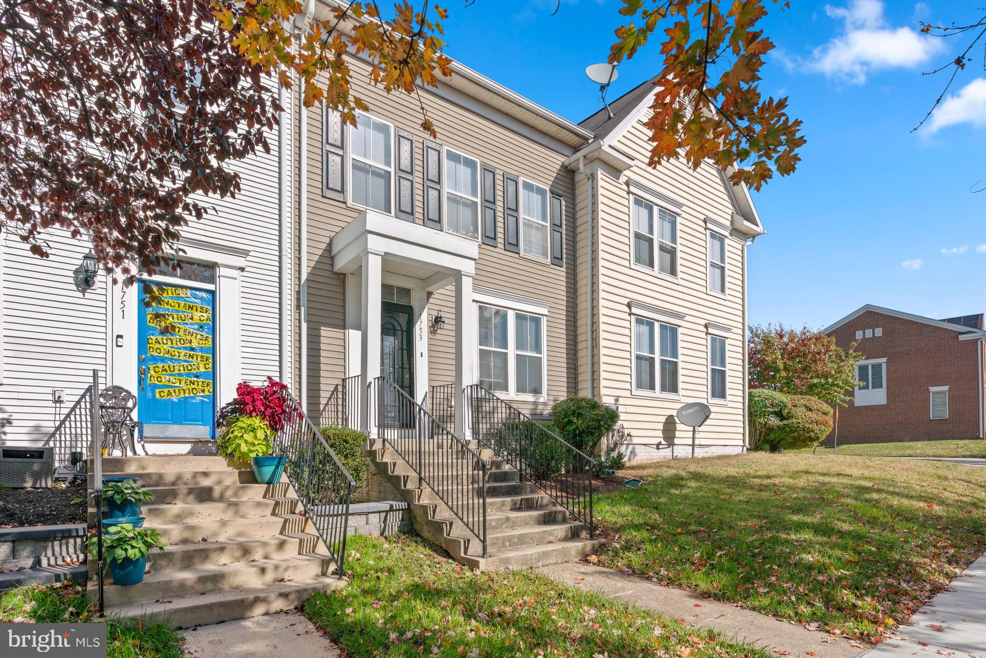 1753 TOBIAS DRIVE SE