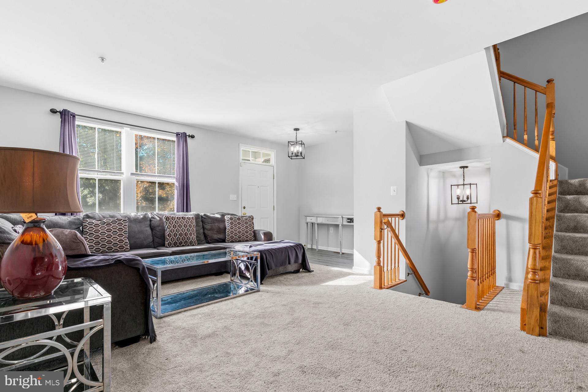 1753 TOBIAS DRIVE SE