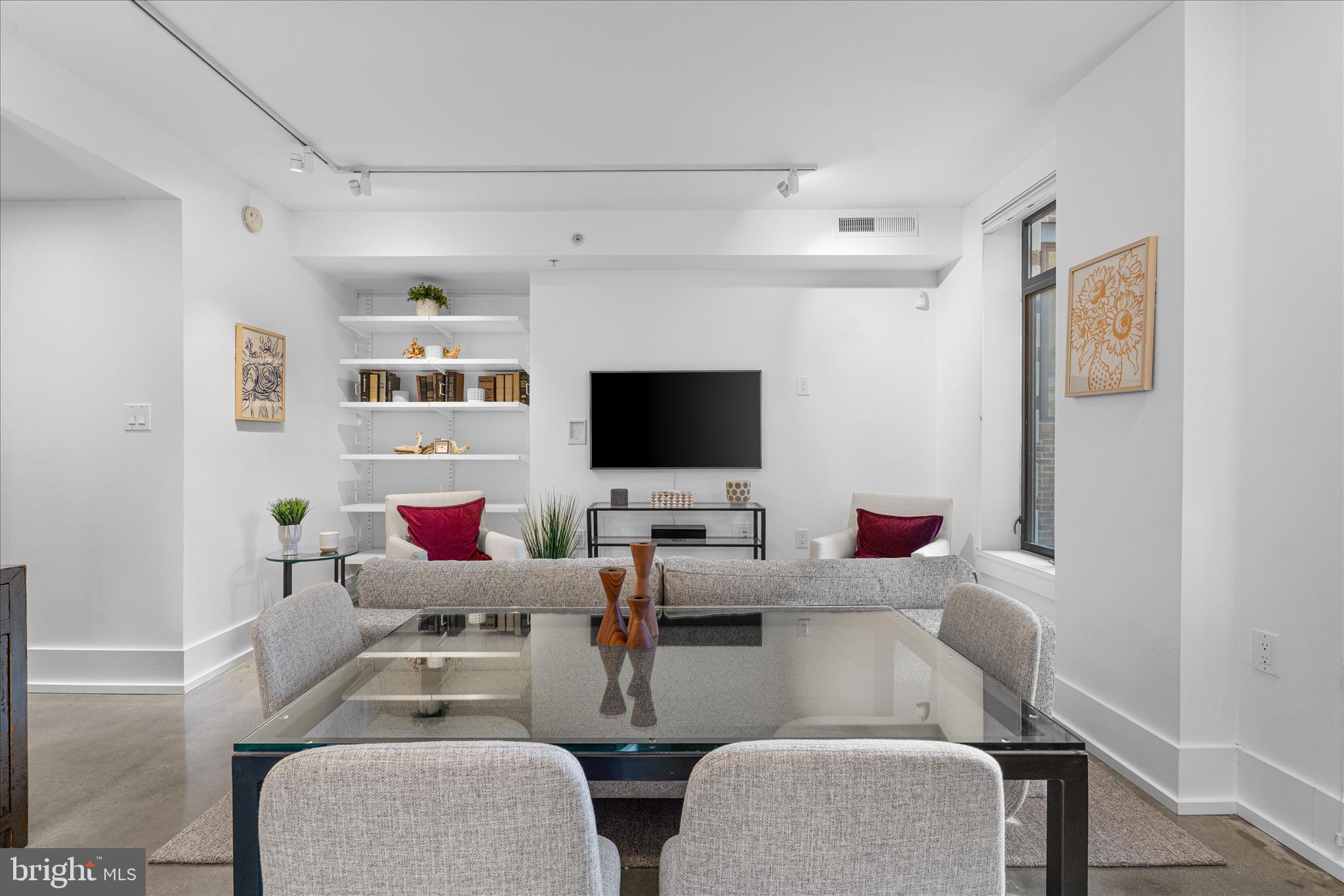 2818 CONNECTICUT AVENUE NW 104