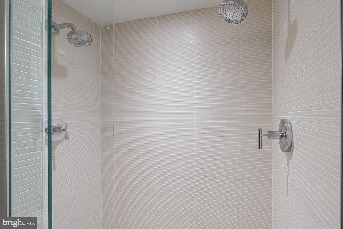 2818 CONNECTICUT AVENUE NW 104