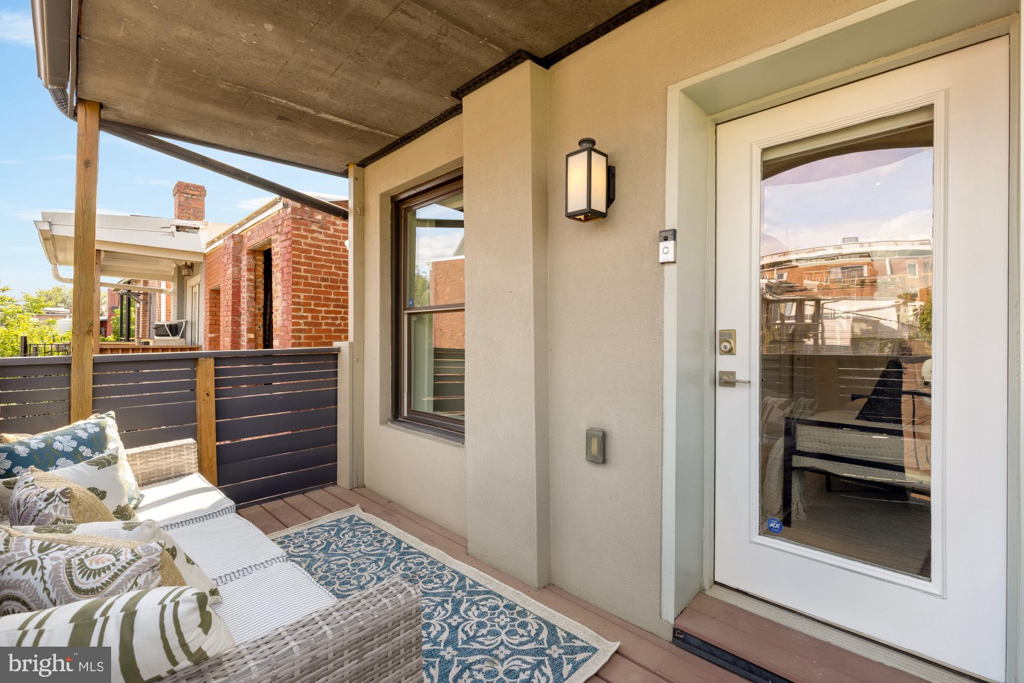 1735 1ST STREET NW 2