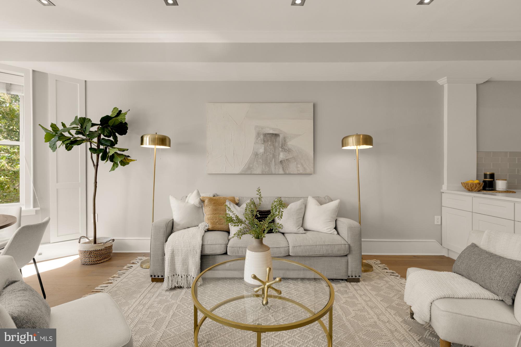 1735 1ST STREET NW 2