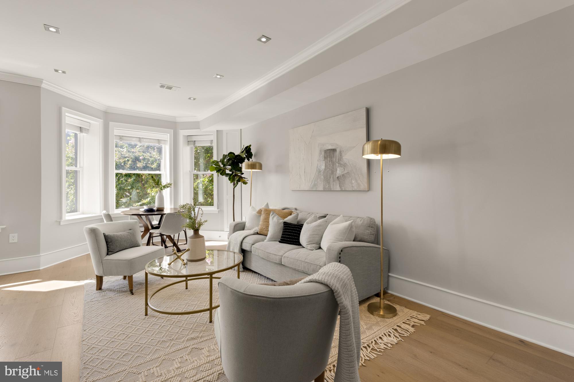 1735 1ST STREET NW 2