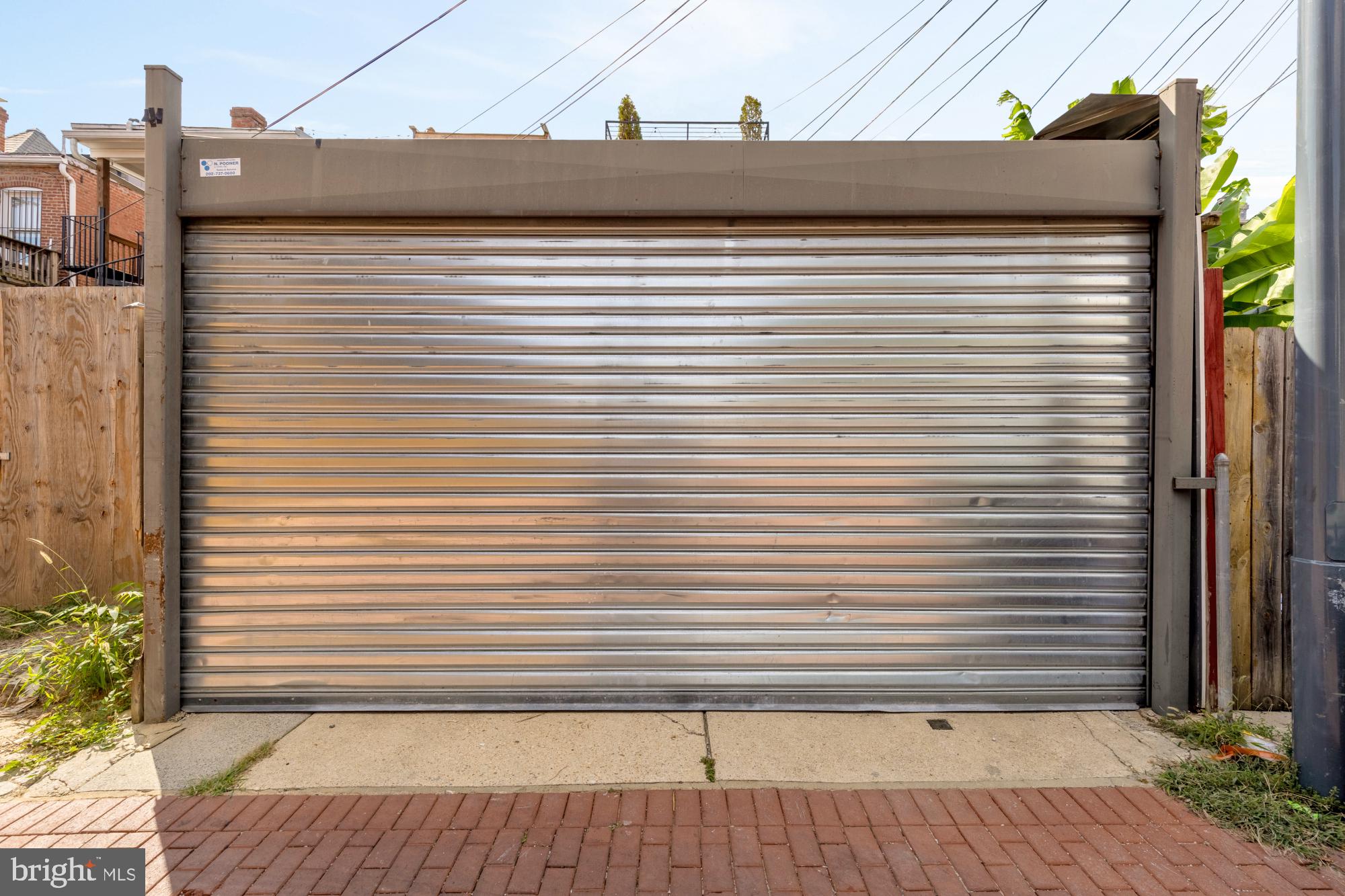 1735 1ST STREET NW 2