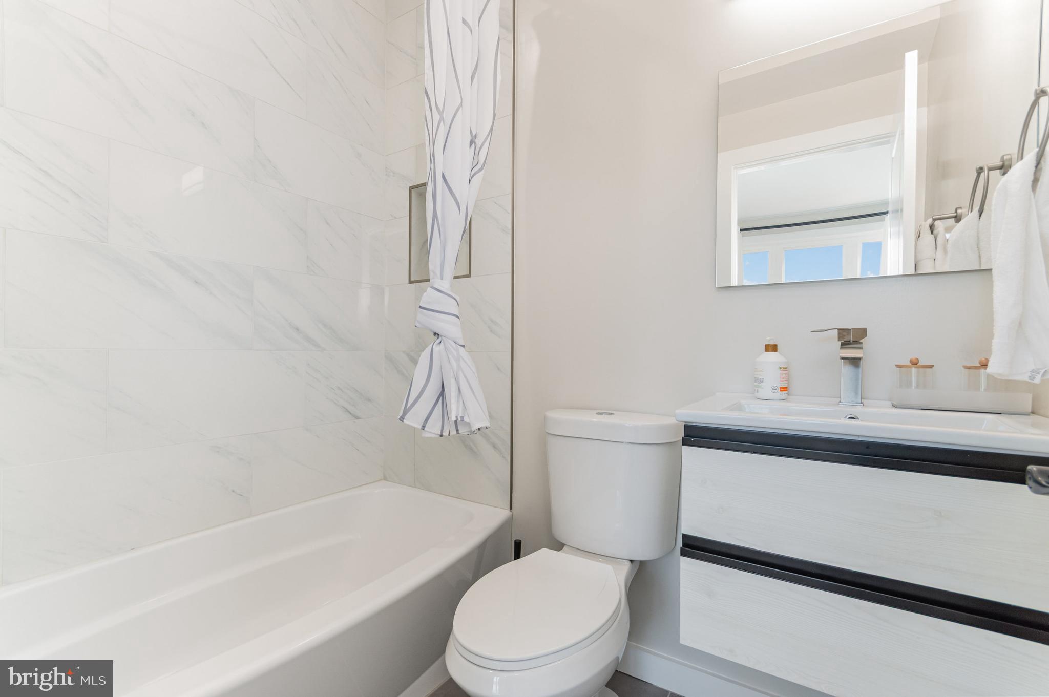 2116 4TH STREET NE A