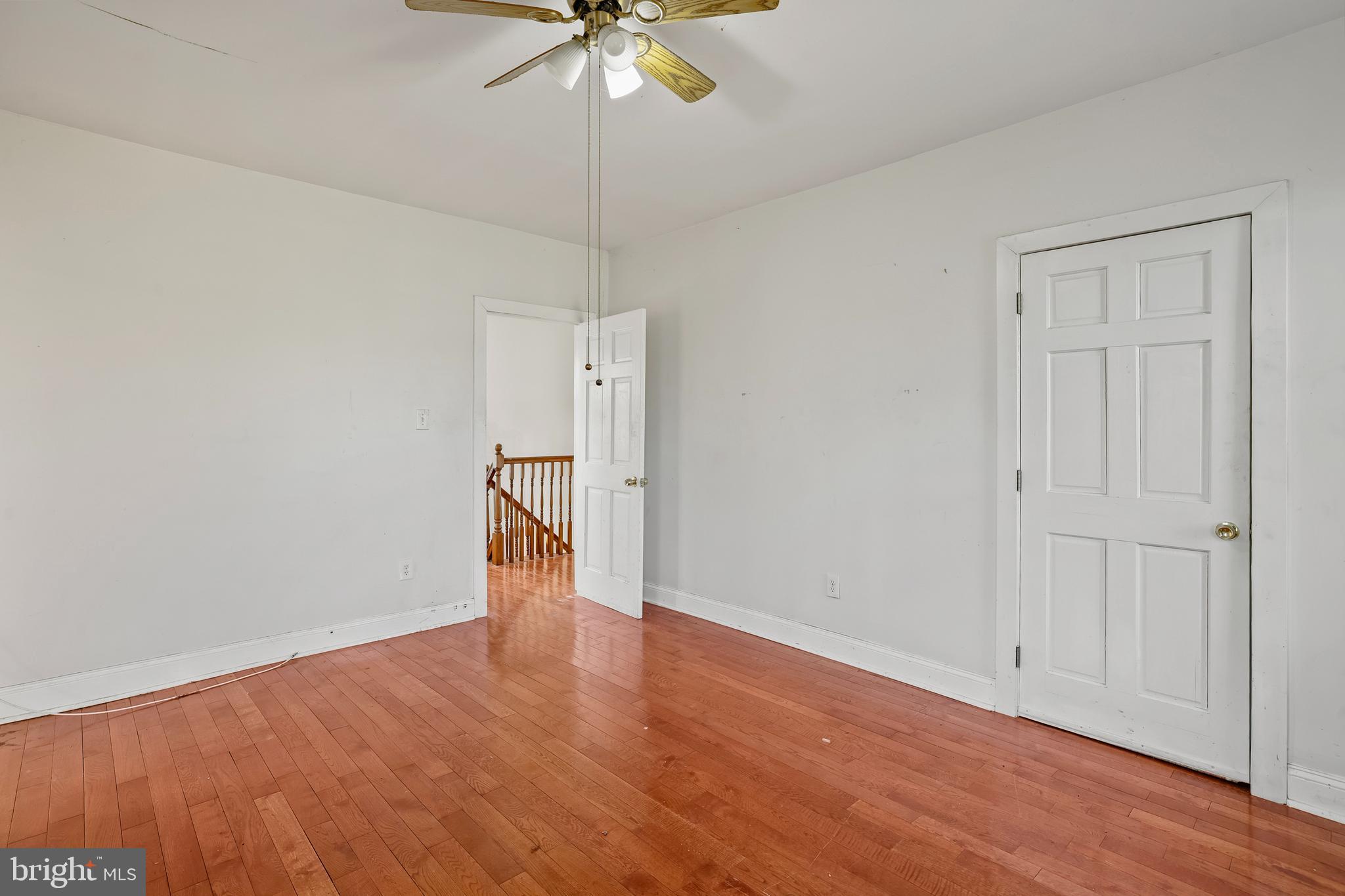 1811 LAWRENCE STREET NE