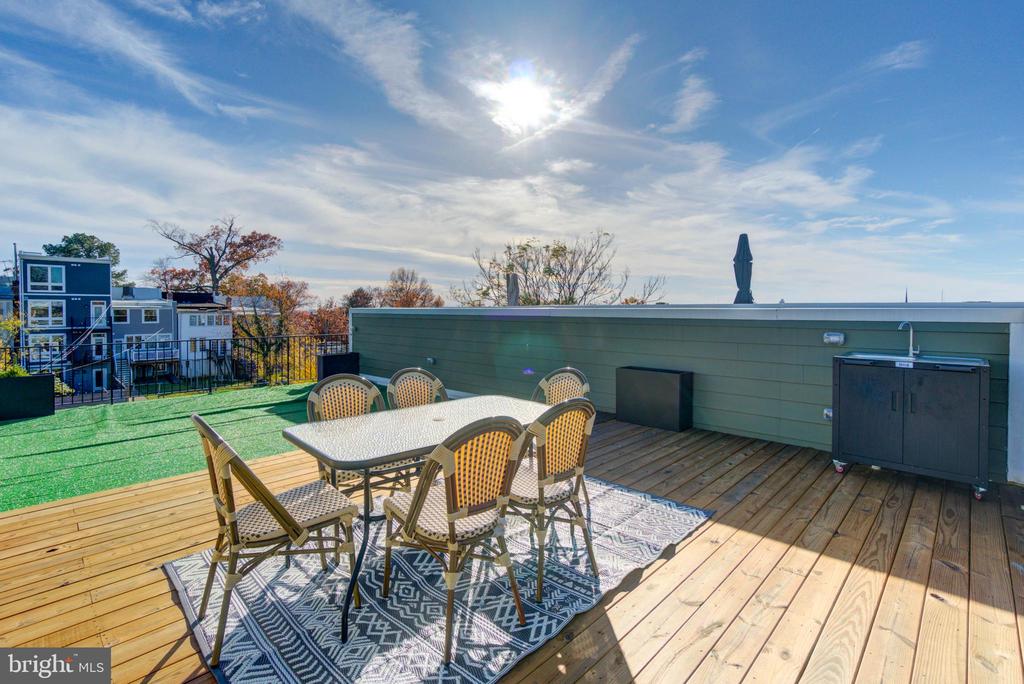 318 WEBSTER STREET NW PH