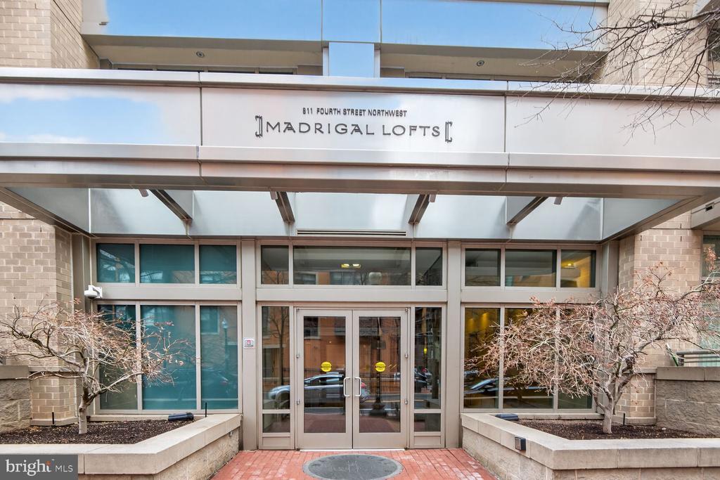 811 4TH STREET NW 503