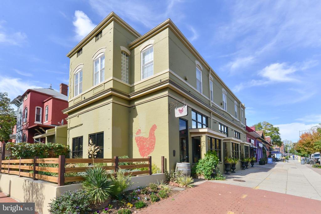 30 T STREET NE 2