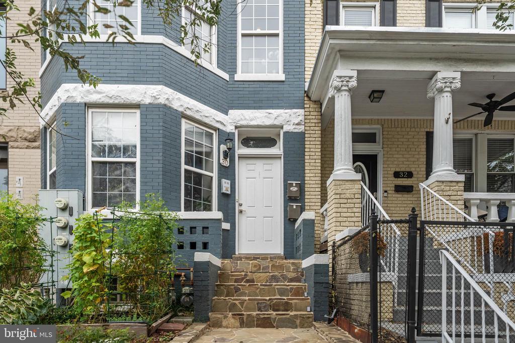 30 T STREET NE 2