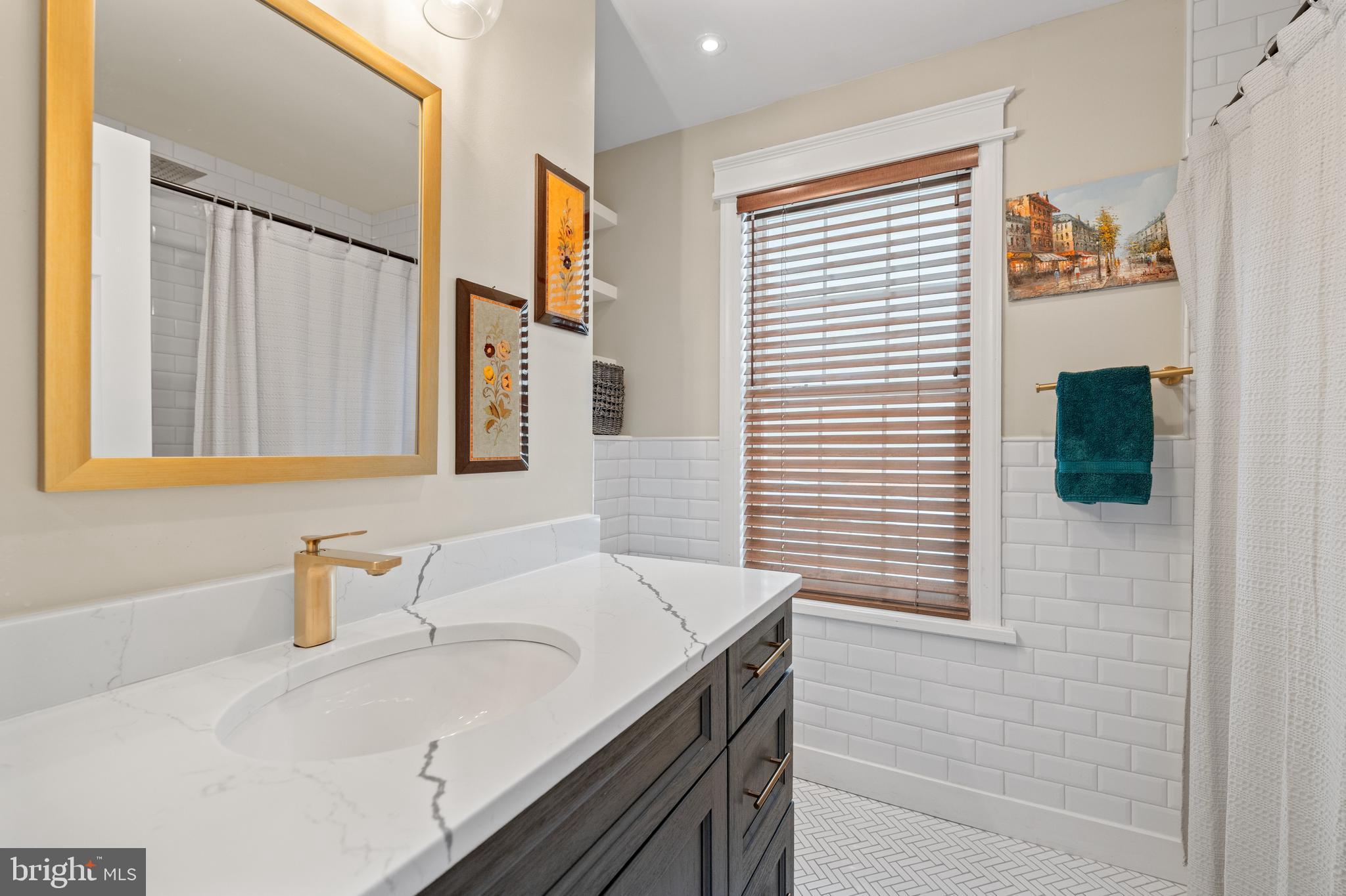 30 T STREET NE 2