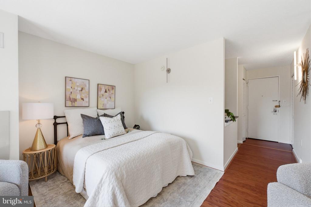 1718 P STREET NW Unit: 809