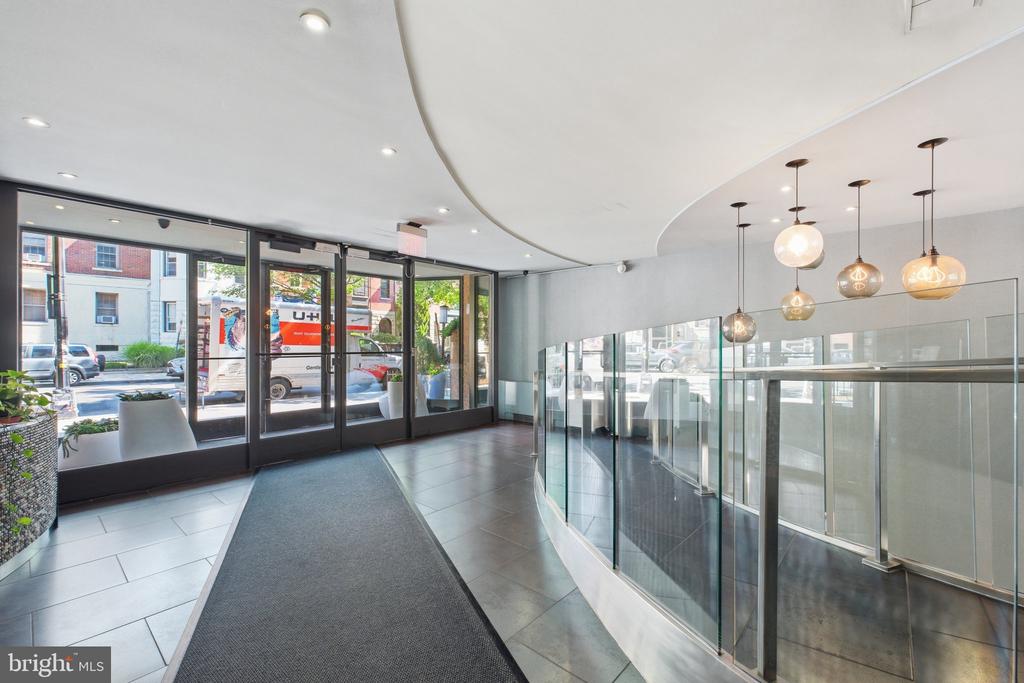 1718 P STREET NW Unit: 809