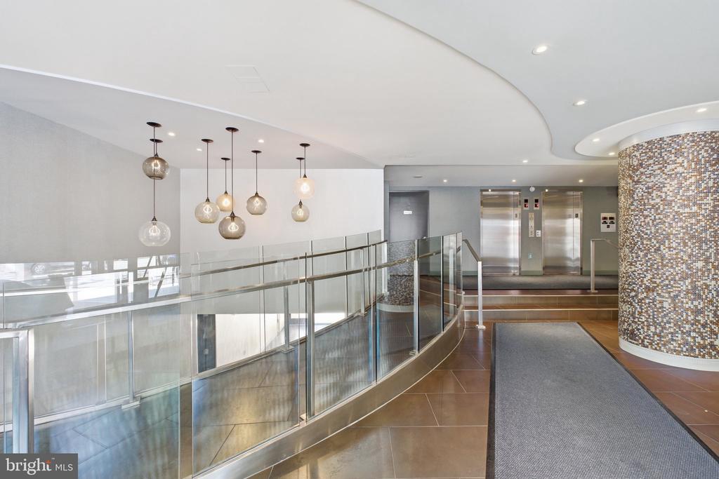 1718 P STREET NW Unit: 809