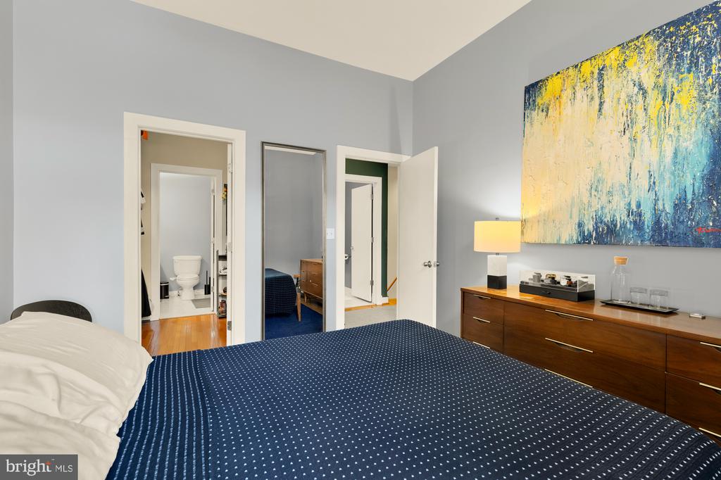 2363 CHAMPLAIN STREET NW Unit: 3