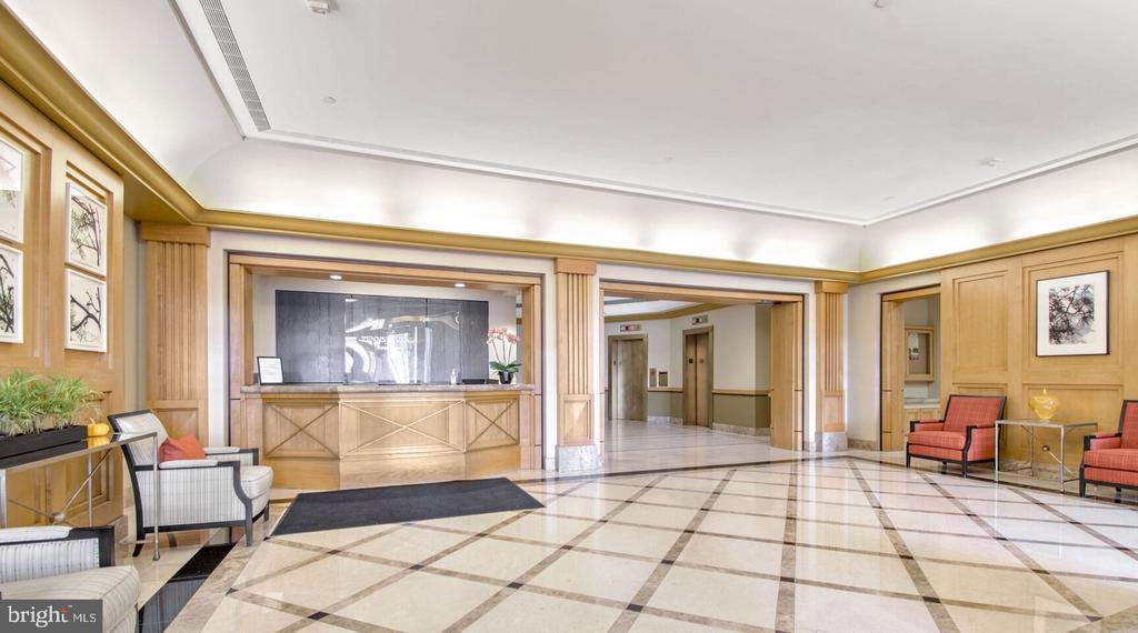601 PENNSYLVANIA AVENUE NW Unit: 1003