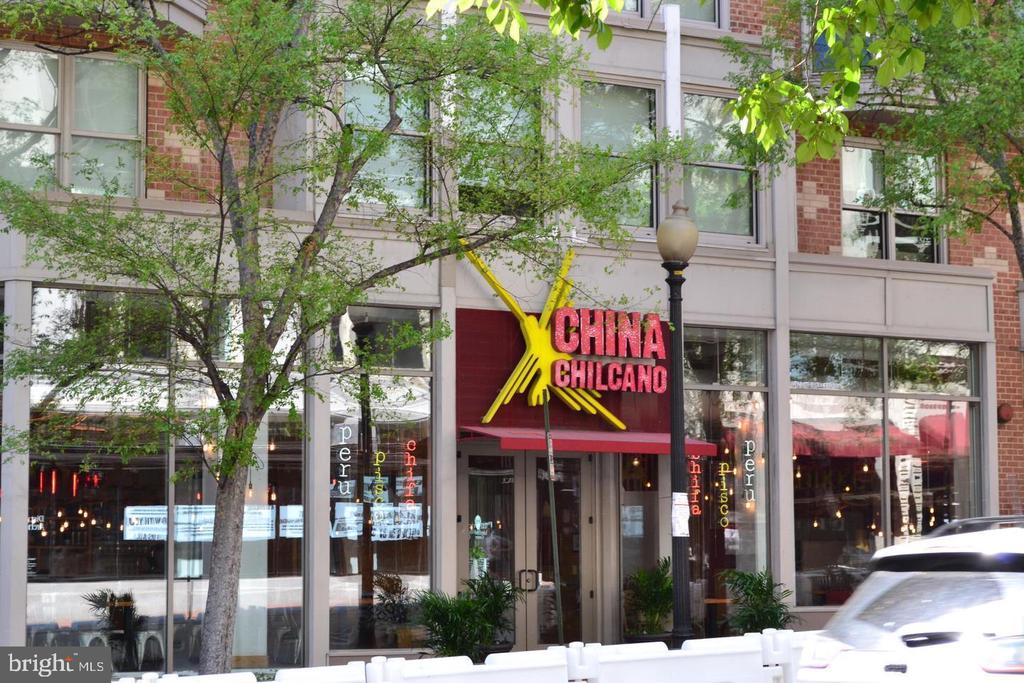 601 PENNSYLVANIA AVENUE NW Unit: 1003