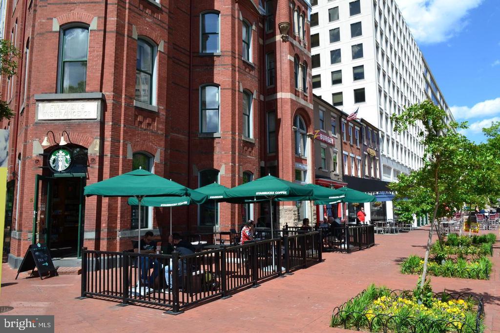 601 PENNSYLVANIA AVENUE NW Unit: 1003