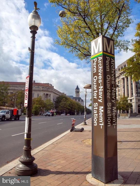 601 PENNSYLVANIA AVENUE NW Unit: 1003