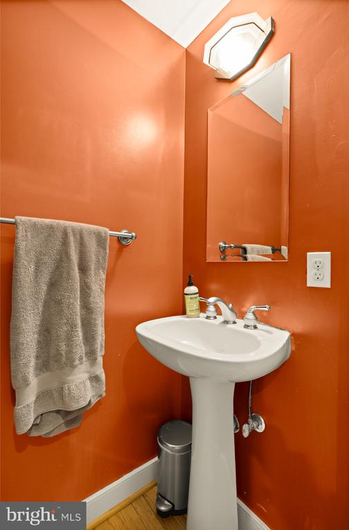 2363 CHAMPLAIN STREET NW Unit: 3