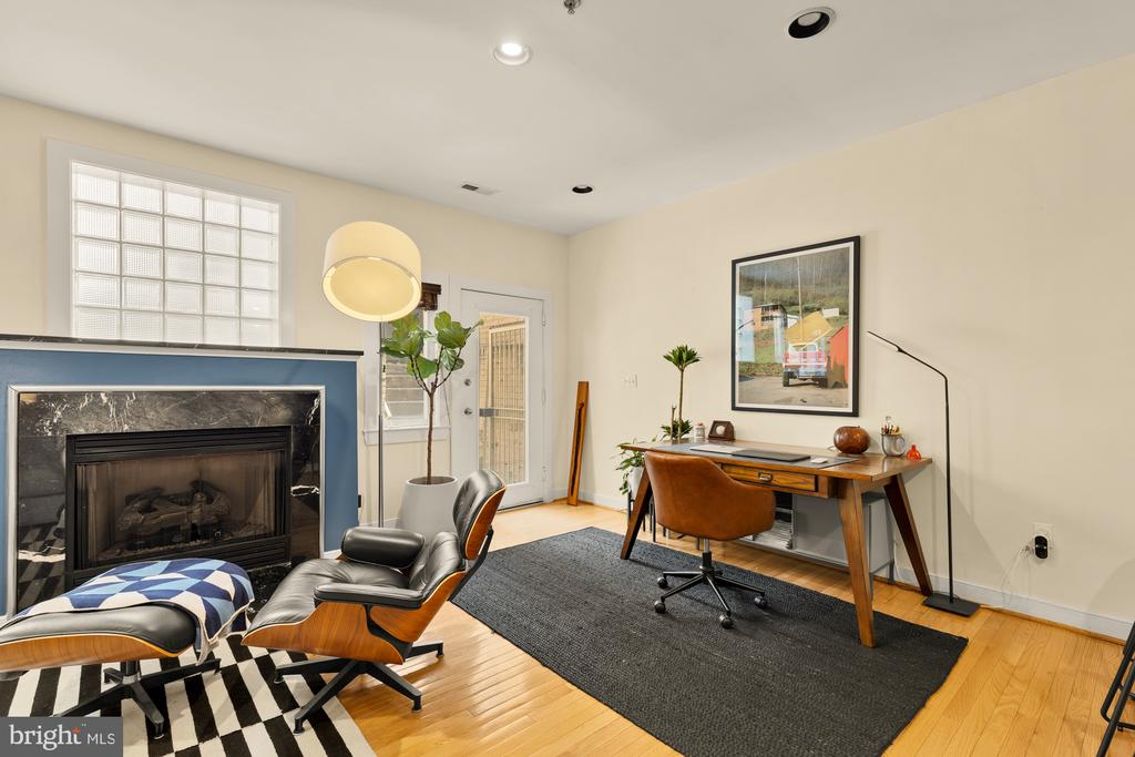 2363 CHAMPLAIN STREET NW Unit: 3