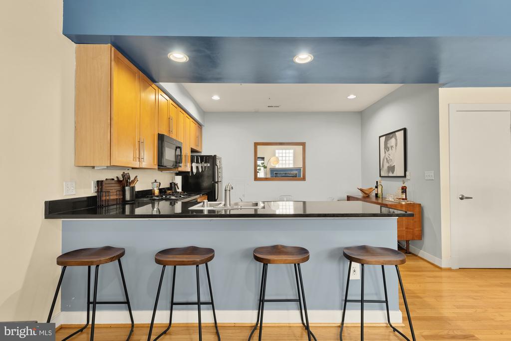 2363 CHAMPLAIN STREET NW Unit: 3