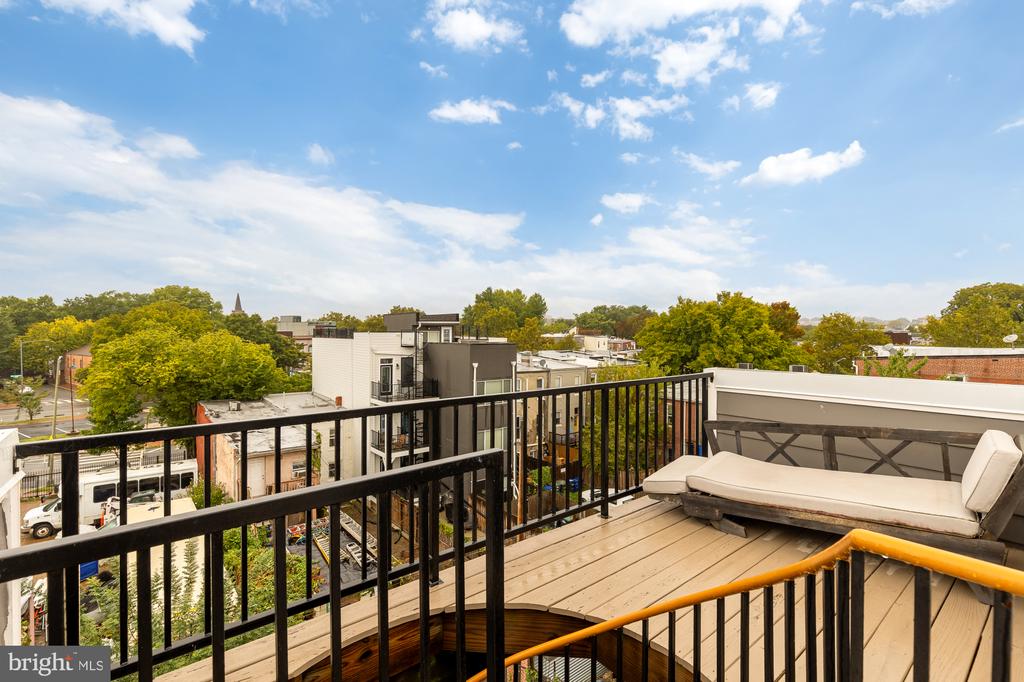 1530 3RD STREET NW Unit: 2
