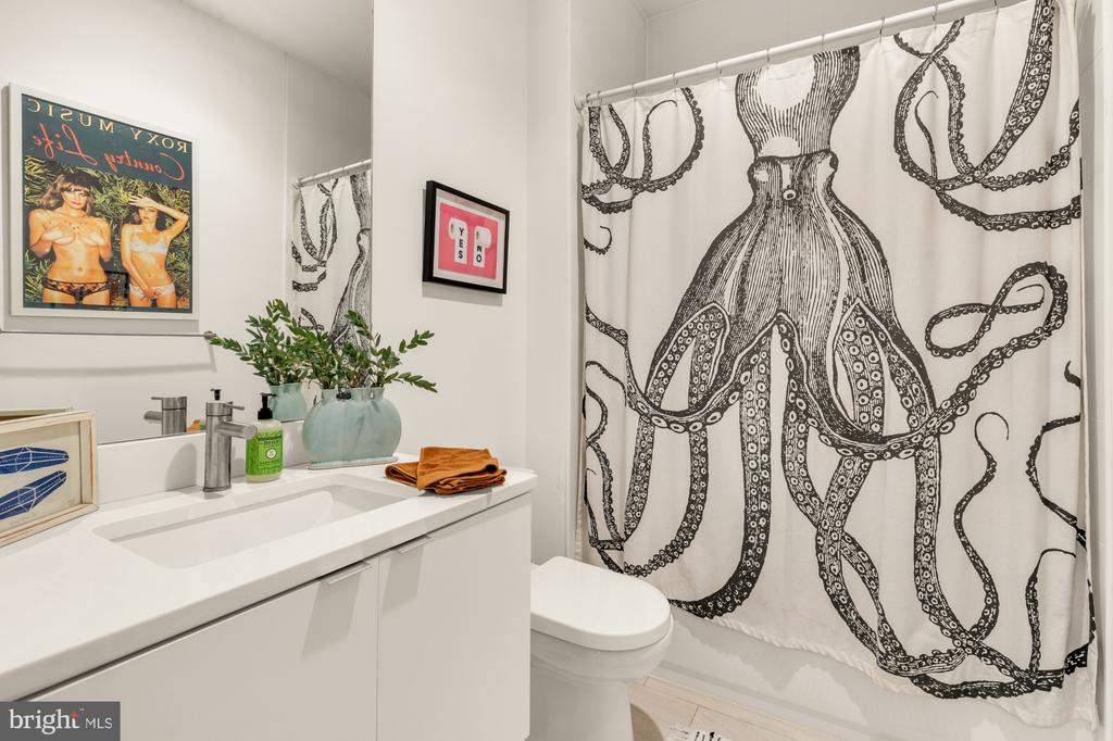 1501 4TH STREET NW Unit: 1