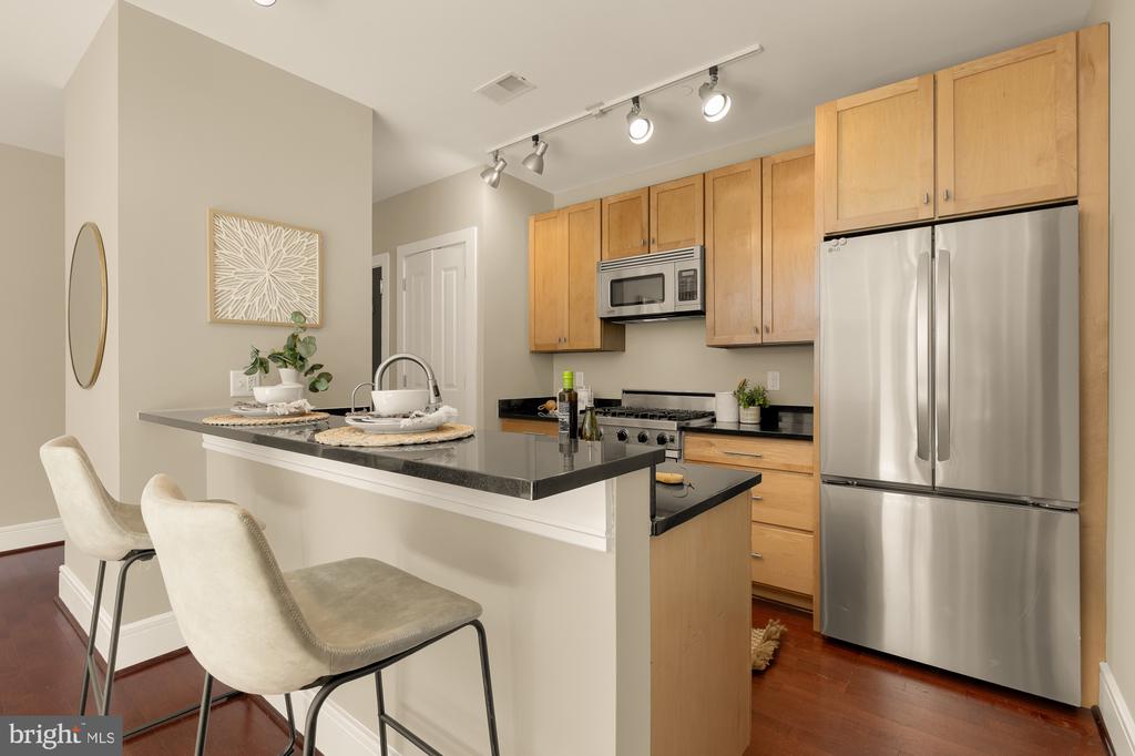 1654 EUCLID STREET NW Unit: 202