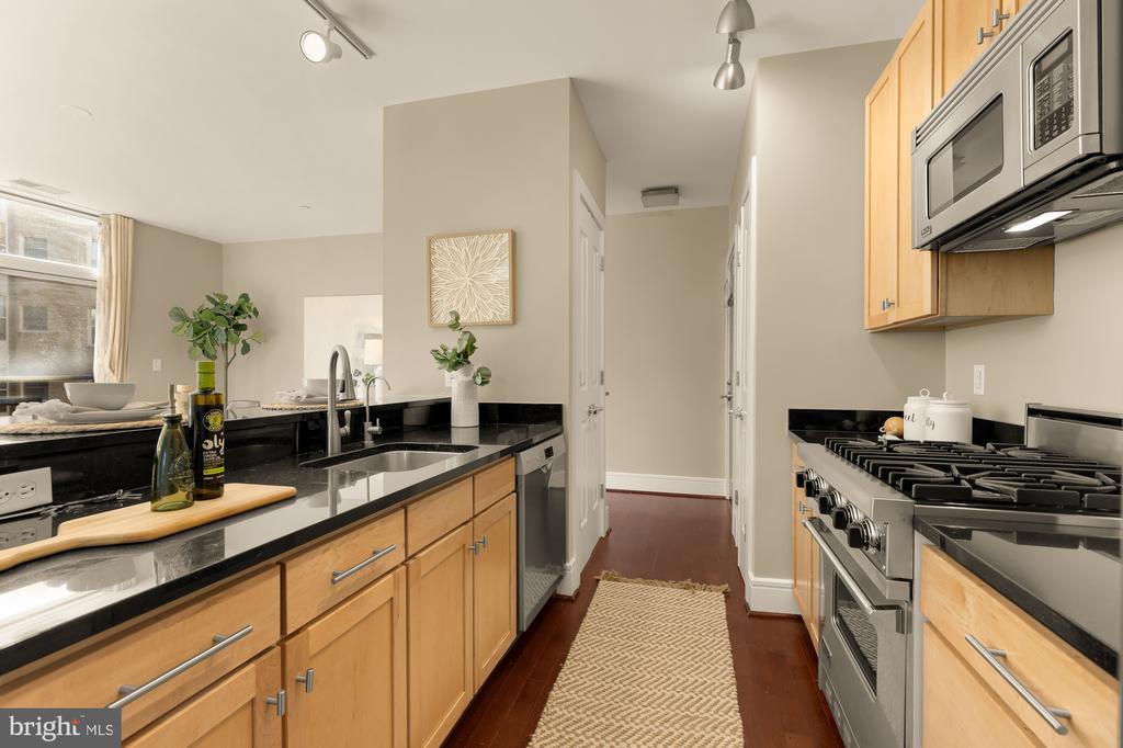 1654 EUCLID STREET NW Unit: 202