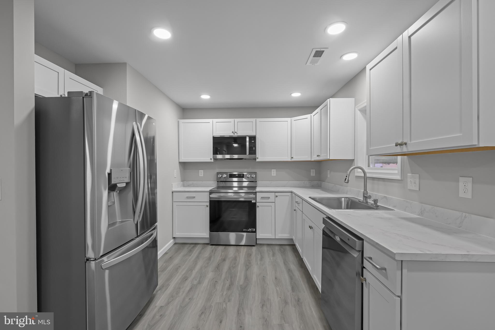 193 New Castle Ave