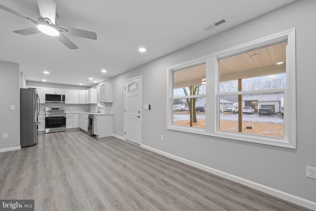 193 New Castle Ave