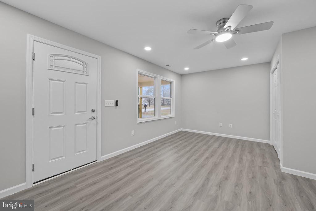 193 New Castle Ave