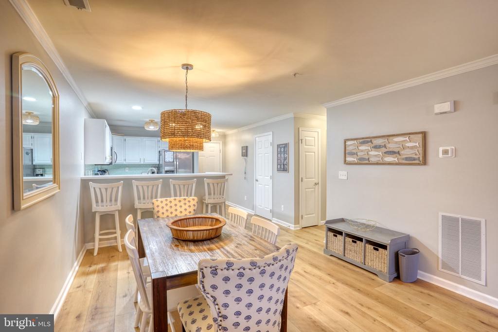 3700 SANIBEL CIRCLE 3708