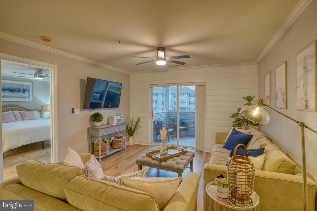 3700 SANIBEL CIRCLE 3708