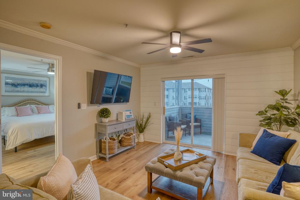 3700 SANIBEL CIRCLE 3708