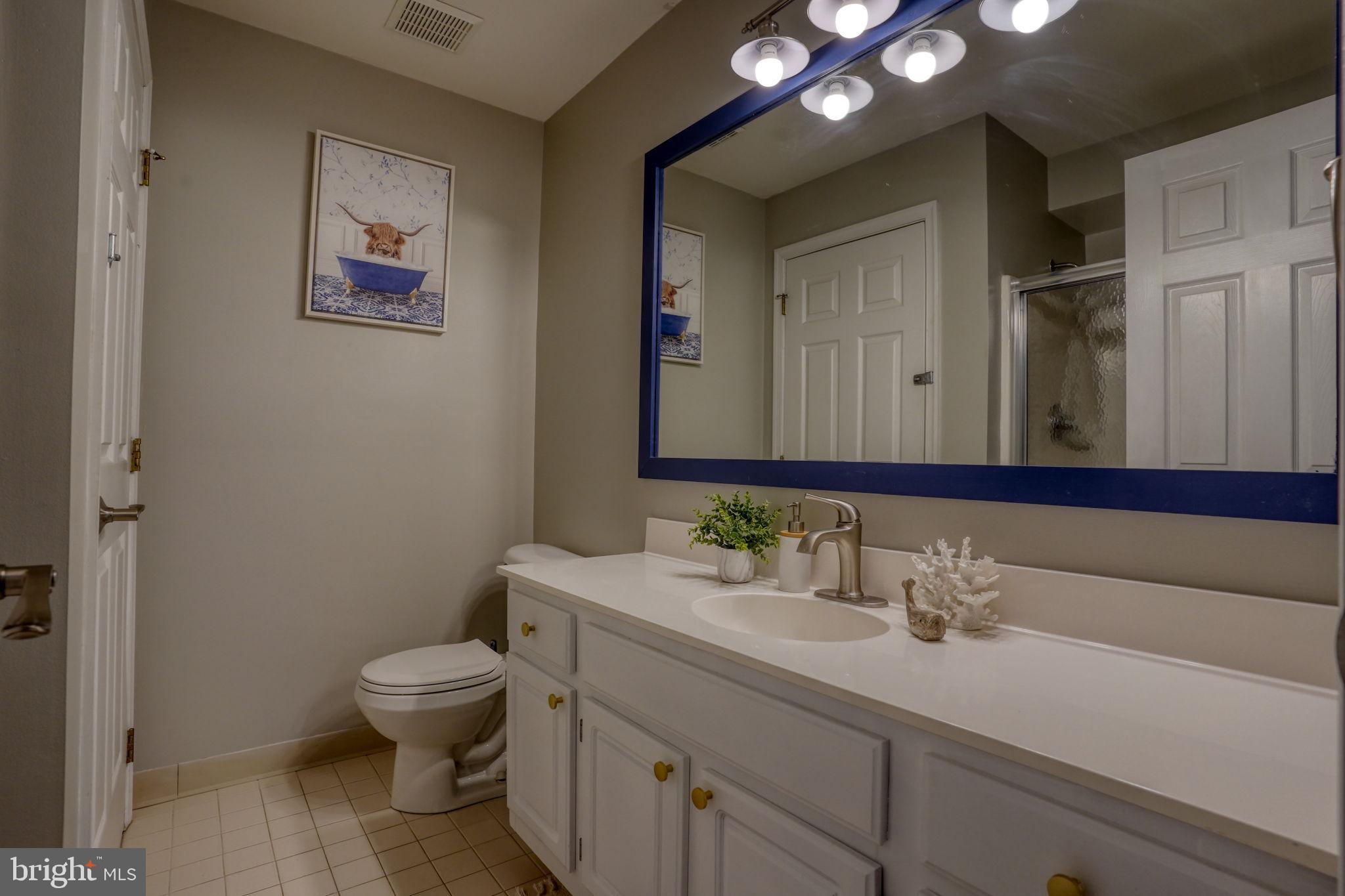 3700 SANIBEL CIRCLE 3708