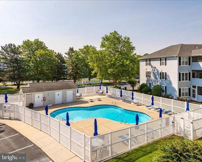 3700 SANIBEL CIRCLE 3708